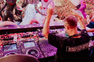 Elrow presenta Dance with the Serpent en Ushua&iuml;a Ibiza