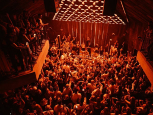 Fiestas viernes en Ibiza. dd