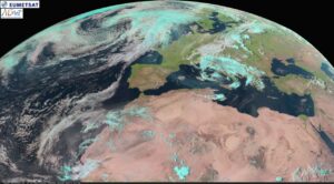 Imagen satelital de la Aemet sobre los humos de Baleares.