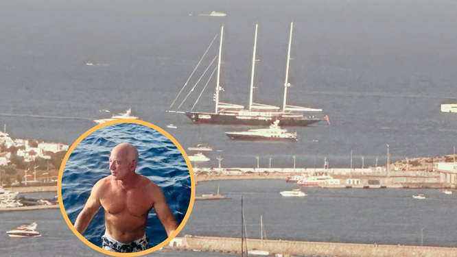 Jeff Bezos ya está en Ibiza.