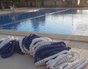 Piscina municipal de Alar&oacute;.
