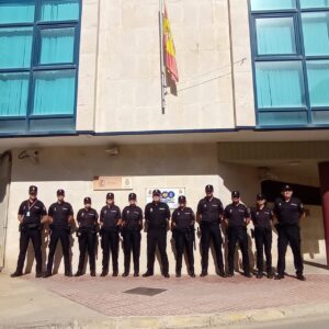Polic&iacute;a Nacional en Ibiza.