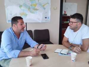 Rub&eacute;n Sousa entrevistado por Agust&iacute;n Sintes, director de La Voz de Ibiza.