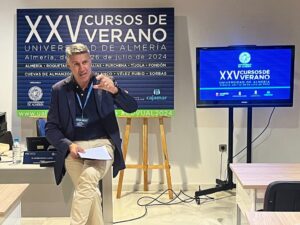 Xavier Garc&iacute;a Albiol. 2