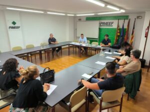 27 09 2024 Reuni&oacute;n Comercio (2)