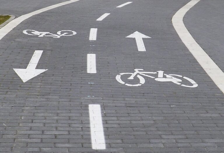 Carril de bicicleta.