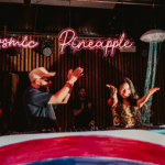 Cosmic Pineapple se despide de su residencia en Cova Santa: dos fechas &uacute;nicas