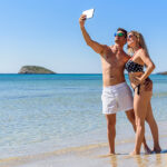 Pareja de turistas en Ibiza.