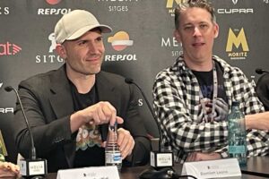 El director Damien Leone y el actor David Howard Thornton, en la presentaci&oacute;n de 'Terrifier 3' en el Festival de Sitges