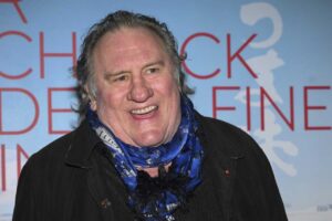 El juicio de G&eacute;rard Depardieu por agresi&oacute;n sexual se aplaza hasta marzo de 2025