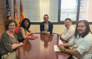 Reuni&oacute;n en el Ayuntamiento de Ibiza con