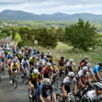 La Vuelta Cicloturista a Ibiza Campagnolo ha comenzado con un homenaje a los grandes del ciclismo espa&ntilde;ol