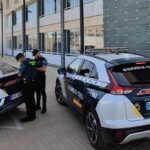 A young man arrested in Santa Eulària for robbing a bar with a knife shouting that he was «the chosen one».