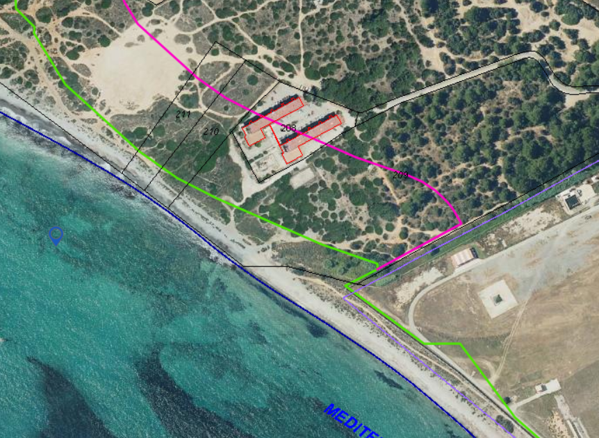 Los Dos Pepe partially affected by the Costas easement