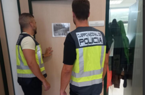 Polic&iacute;a Nacional.