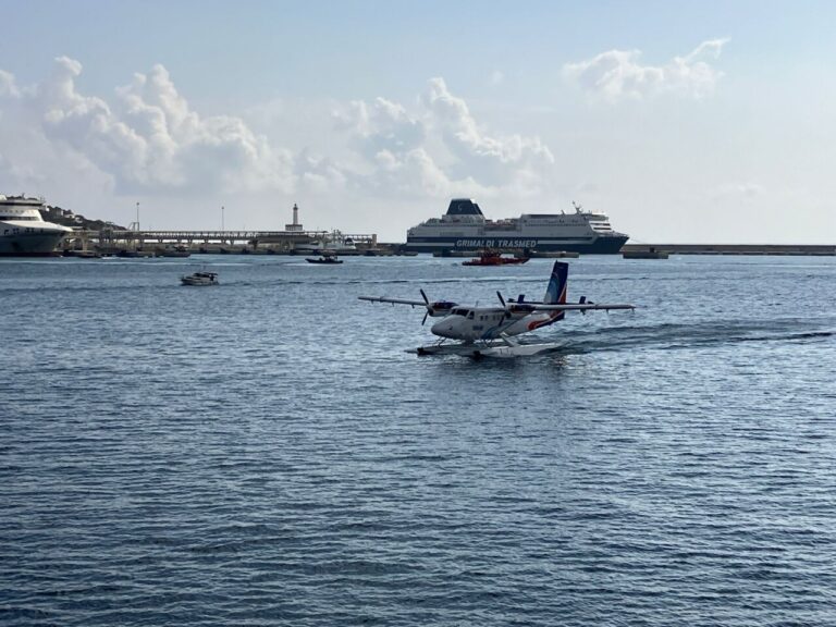 El hidroavión de Isla Air Express