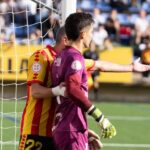Violencia en el fútbol: agresión al arquero de Peña Deportiva y amenaza de muerte al linier