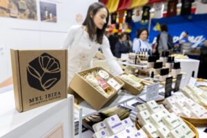 Diez artesanos de Ibiza participan en la Feria de Artesanos de Milán 2024. (Foto: Prensa Consell de Ibiza)