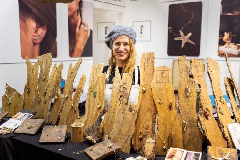 Diez artesanos de Ibiza participan en la Feria de Artesanos de Milán 2024. (Foto: Prensa Consell de Ibiza)