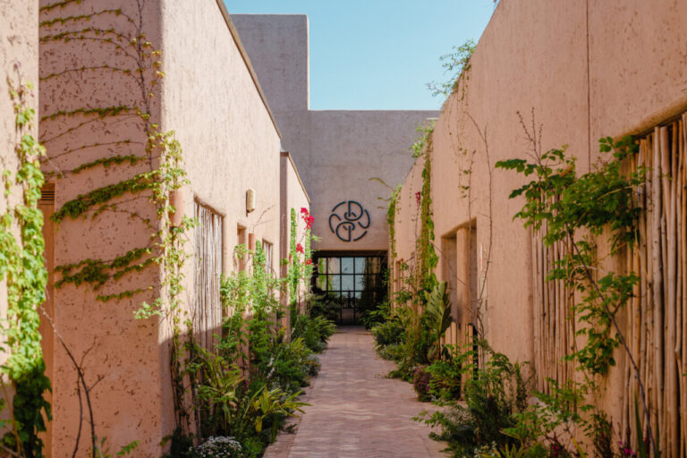 RoseBar SSI Entrance