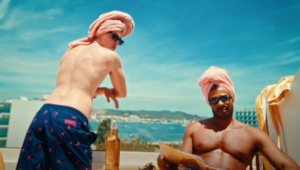 Fragmento del vídeo de Ryans hotels.