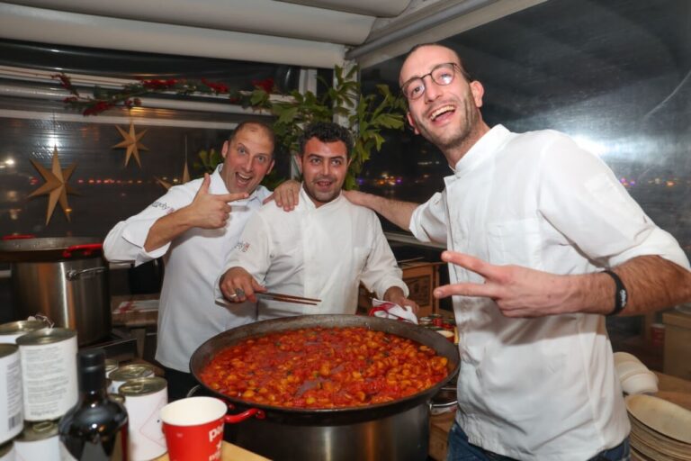 Cena Solidaria Ibiza Desde Valencia para Valencia en el restaurante El Náutico Ibiza.