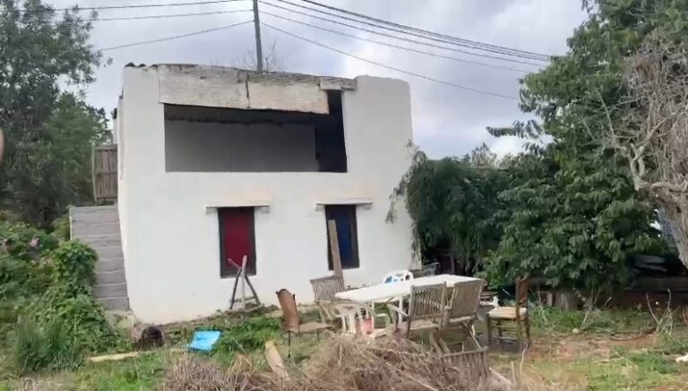 La vivienda donde permanece la mujer okupa en Santa Eulalia.