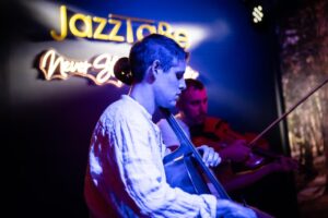 Continúa el ciclo ‘Nit de cordes’: todos los miércoles en la sala Jazztabé conciertos que unen la música clásica, el jazz y el tardeo. (Foto: Gentileza Eivissa Escènica)