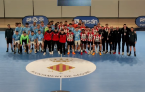 Jugadores en la previa al encuentro.