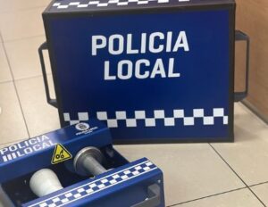 Un dinam&oacute;metro que utilizar&aacute; la Polic&iacute;a de Ibiza para controlar patinetes el&eacute;ctricos trucados.