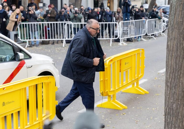 El ex asesor del ex ministro José Luis Ábalos, Koldo García, llega al Tribunal Supremo para declarar, a 17 de diciembre de 2024