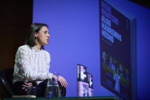 La exministra de igualdad y eurodiputada de Podemos, Irene Montero, durante la presentaci&oacute;n de su nuevo libro 'Algo habremos hecho', en la Casa Encendida, a 11 de noviembre de 2024, en Madrid