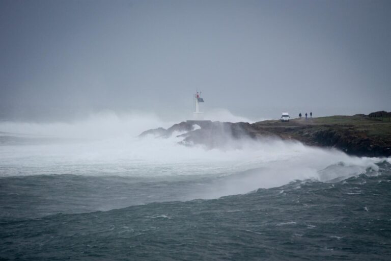 Temporal marítimo en el Atlántico.