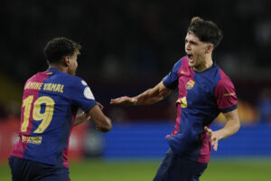 4 4. Barcelona y Atl&eacute;tico empatan en un primer asalto trepidante