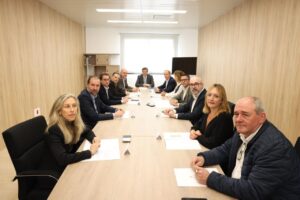 El conseller Jaume Bauz&agrave; se ha reunido con representantes de Ibiza para tratar los proyectos financiados con el ITS.