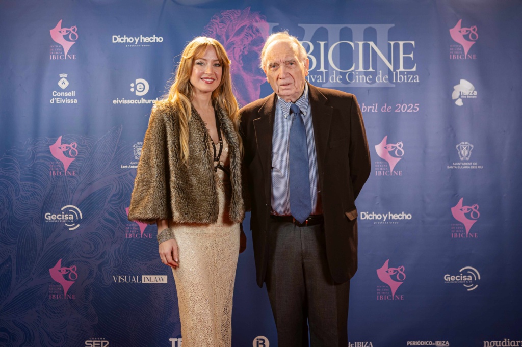 The director of the Ibiza Film Festival, Ibicine, Helher Escribano and the director of the Film Academy, Fernando Méndez Leite.