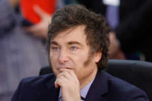 Milei convierte en sociedad an&oacute;nima el estatal Banco Naci&oacute;n de Argentina