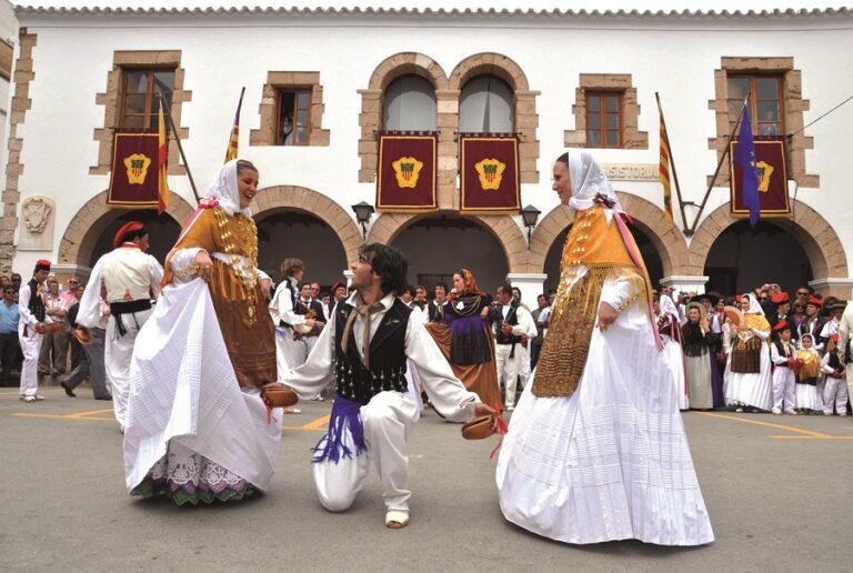 fiestas patronales Santa Eulària.