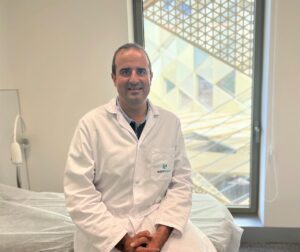 El doctor Ignacio Garc&iacute;a N&uacute;&ntilde;ez, jefe de servicio de Alergolog&iacute;a de los hospitales Quir&oacute;nsalud C&oacute;rdoba y Campo de Gibraltar