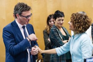 El conseller de Econom&iacute;a, Hacienda e Innovaci&oacute;n del Govern balear, Antoni Costa y la vicepresidenta cuarta y ministra de Hacienda y Funci&oacute;n P&uacute;blica, Mar&iacute;a Jes&uacute;s Montero, a su llegada a la reuni&oacute;n del Consejo de Pol&iacute;tica Fiscal y Financiera