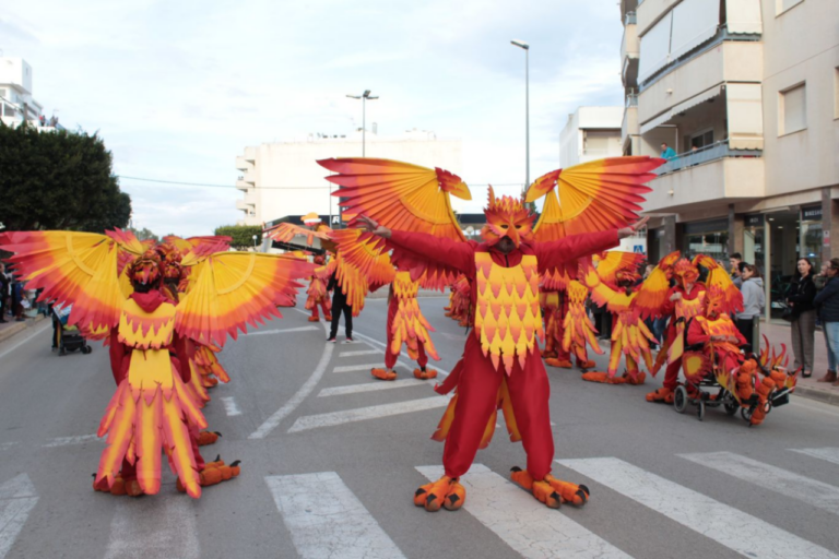 Edición pasada del Carnaval de Santa Eulària des Riu (Foto: ayuntamiento de Santa Eulària des Riu)