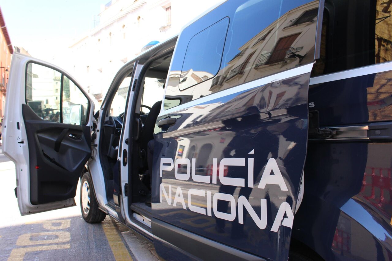 Vehículo de la Policía Nacional.