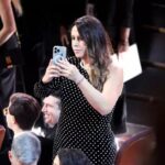 La actriz Karla Sofía Gascón sin alfombra roja ni premio