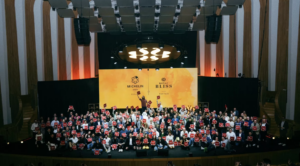 Entrega de placas a restaurantes de Espa&ntilde;a recomendados por la Gu&iacute;a Michelin