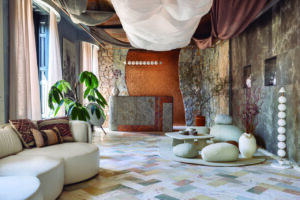 Espacio Piedra de Ibiza. Por U Interior Design. Casa Decor 2025. Amador Toril