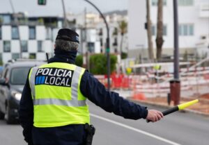 Polic&iacute;a Local de Ibiza
