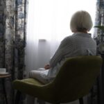 old woman confronting alzheimer disease