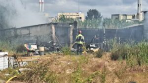 3PDYKRKICVGYLDSXCGDXBEB464