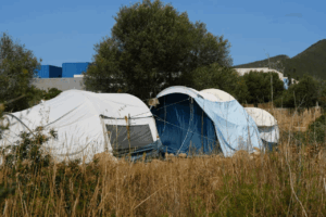 Asentamiento en la zona de Sa Joveri (Foto @policiaeivissa) (4)