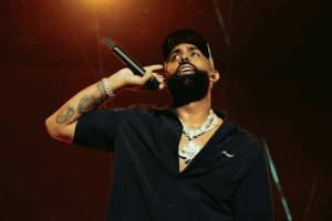 Eladio Carri&oacute;n en un concierto (Foto Archivo)